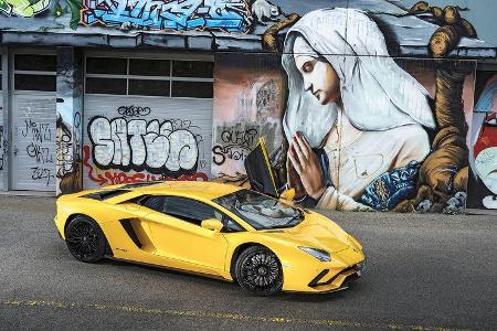 Lamborgini Aventador S, Front