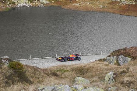 Sebastien Buemi - Red Bull - Showrun - Gotthard-Pass - RB8 - 2017