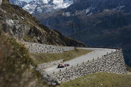 Sebastien Buemi - Red Bull - Showrun - Gotthard-Pass - RB8 - 2017
