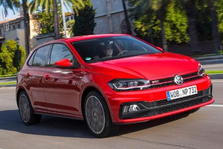 VW Polo VI GTI (2018) Fahrbericht AW 2G rot Fahraufnahme