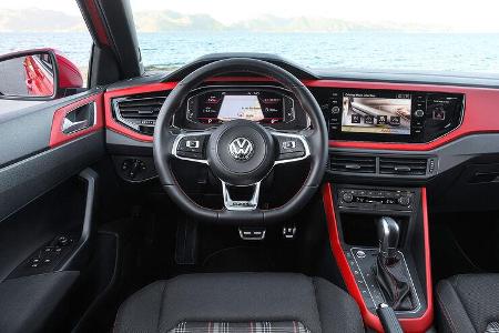 VW Polo VI GTI (2018) AW 2G rot Interieor