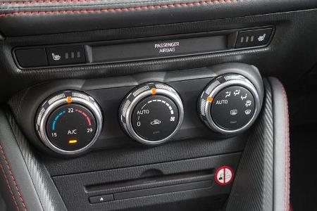 Mazda 2 Skyactiv-G 115 i-Eloop, Bedienelemente