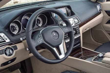 12/2012 Mercedes E-Klasse Cabrio, Innenraum