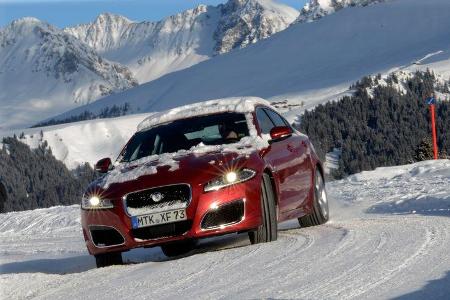 Jaguar XFR, Arosa