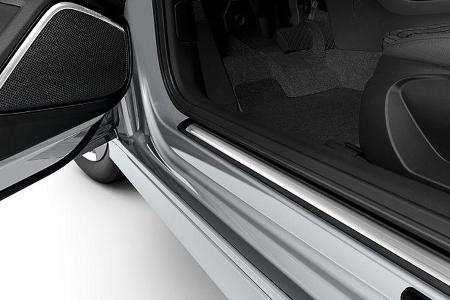 Audi A3, Einstiegsleisten