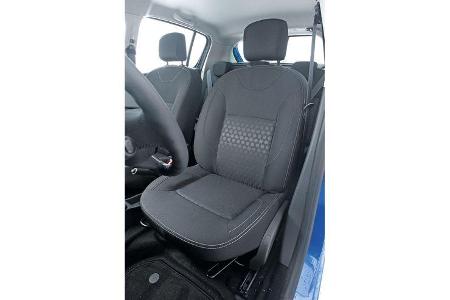 Dacia Sandero TCe 90 Lauréate, Fahrersitz