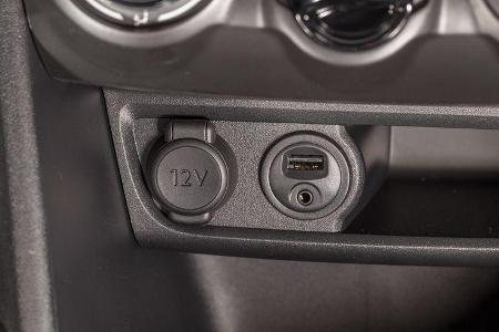 Peugeot 208 68 VTi, Anschlüsse