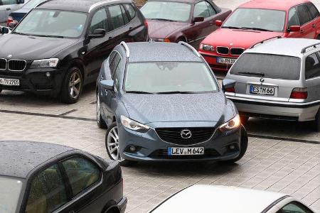 Mazda 6 2.2 D, Frontansicht, Einparken