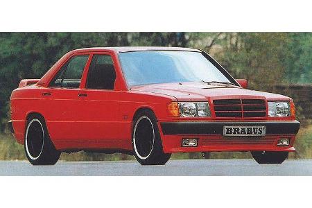 1989: Als 24-Ventiler kommt er auf 285 PS und 382 Nm und nimmt seinem Vorgänger 0,5 Sekunden ab. Die Endgeschwindigkeit lieg...