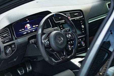 05/2018 Volkswagen 2018 Enthusiast Vehicle Fleet Sowo