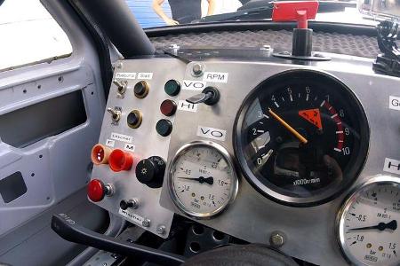 VW Twin-Golf Pikes Peak