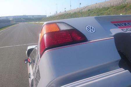 VW Twin-Golf Pikes-Peak