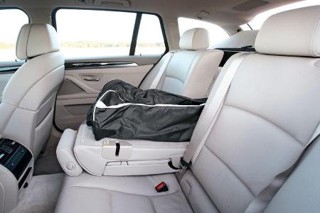 BMW 528i Touring, Innnenraum, Rückbank