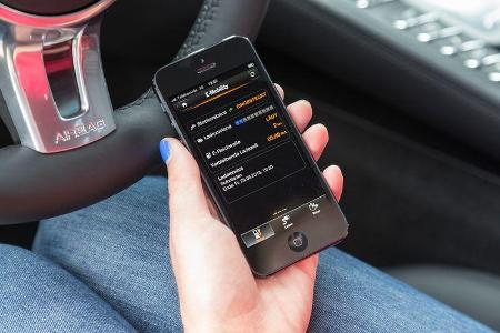 Porsche Panamera S E-Hybrid, App, Smartphone