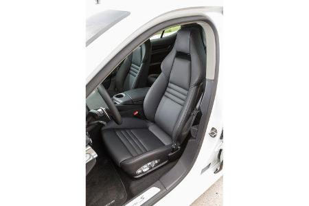 Porsche Panamera S E-Hybrid, Fahrersitz