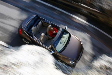 VW Beetle Cabrio 2.0 TDI, von oben