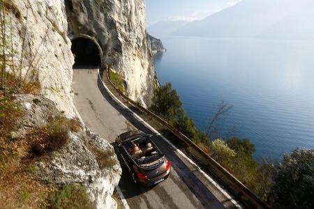 VW Beetle Cabrio 2.0 TDI, von oben