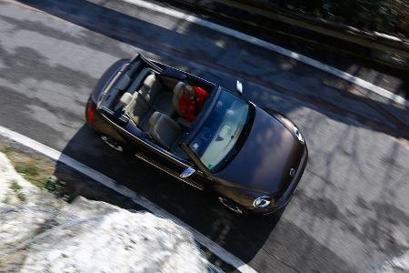 VW Beetle Cabrio 2.0 TDI, von oben