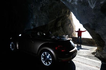 VW Beetle Cabrio 2.0 TDI, Seitenansicht, Gallerie