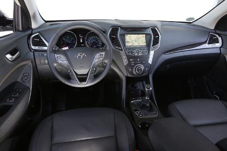 Hyundai Santa Fe 2.0 CRDi 2WD, Cockpit, Lenkrad