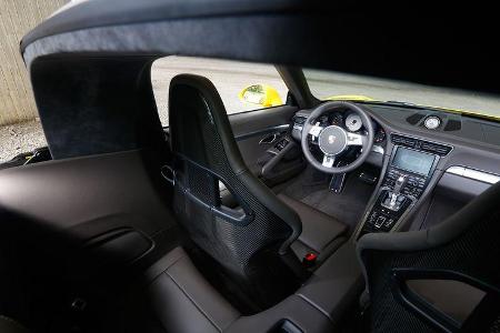 Porsche Targa 4S, Cockpit