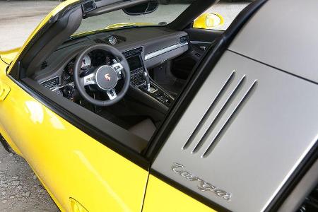 Porsche Targa 4S, Cockpit