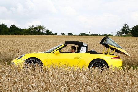 Porsche Targa 4S, Verdeck öffnet, Targadach