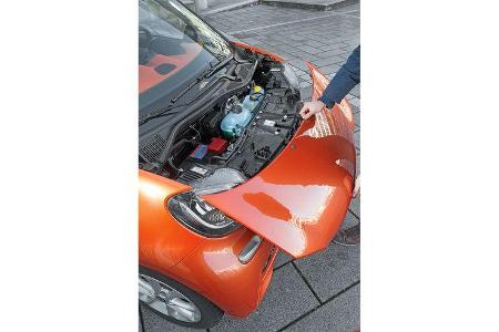 Smart Fortwo Coupé 0.9, Motorhaube