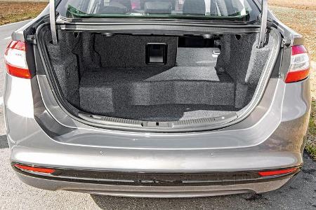 Ford Mondeo Hybrid, Kofferraum