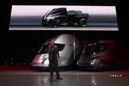 Noch was? Ja, die Pickup-Version kommt ebenfalls.