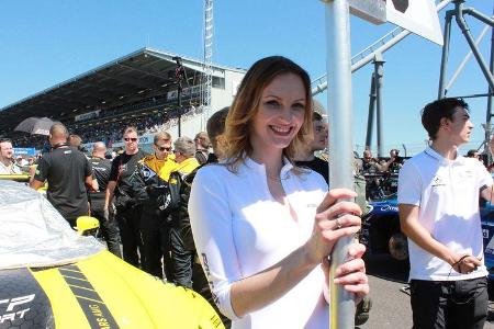 Grid Girls - 24h-Rennen Nürburgring 2017 - Nordschleife
