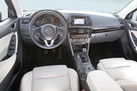 Mazda CX-5 Skyaktiv-D AWD Sports-Line, Cockpit