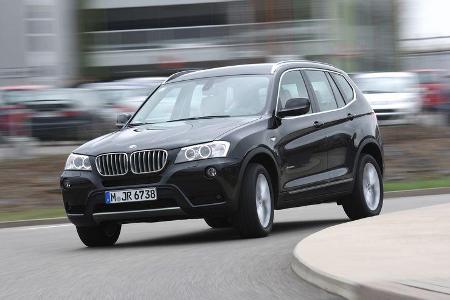 BMW X3 x-Drive 35d, Seitenansicht, Kurvenfahrt