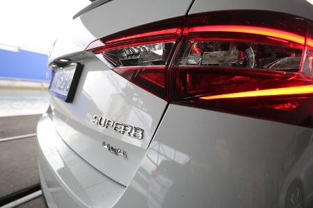 Skoda Superb Combi 2.0 TSI 4x4, Exterieur