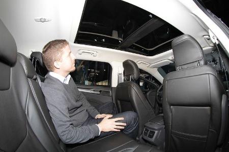 Sitzprobe BMW Active Tourer Paris 2012 Dralle