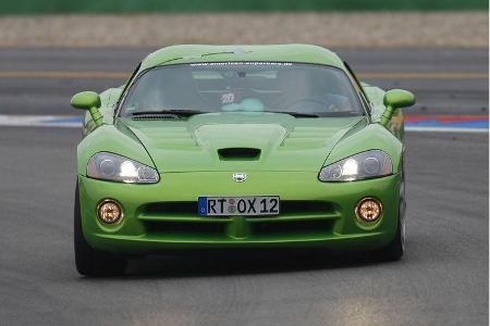 Dennoch fällt die 100 km/h-Marke nach 4,5 Sekunden.