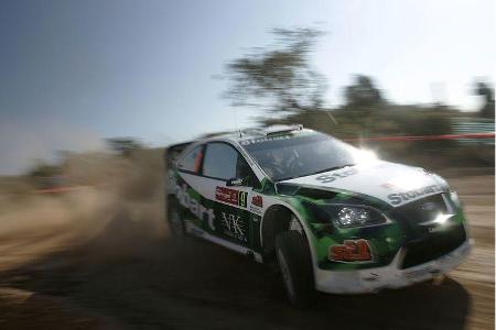 ... Jari-Matti Latvala ...