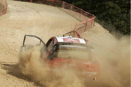 Dani Sordo kam wieder nicht mit dem Finnen mit und wollte Schluss machen. Beifahrer Marc Marti konnte den Spanier nur knapp ...