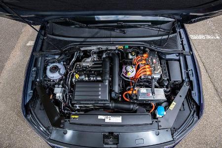 VW Passat Variant GTE, Motor