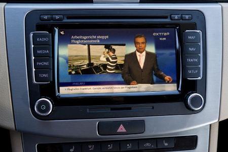 VW CC 2.0 TDI, Navi, Bildschirm, Fernsehem