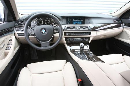 BMW Active Hybrid5, Lenkrad, Cockpit