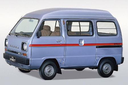 1977 folgt dem Transporter T360 der Acty - ebenfalls mit Zweizylindermotor. Der Motor ist liegend vor Hinterachse eingebaut.