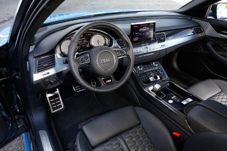 MTM S8 Talladega S, Cockpit