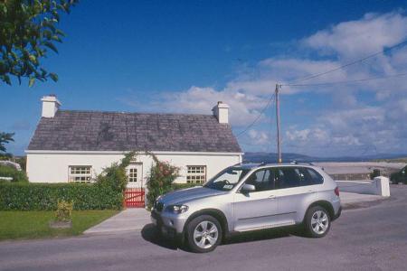 Typisch irisch: Kleine Häuser dominieren die Architektur.