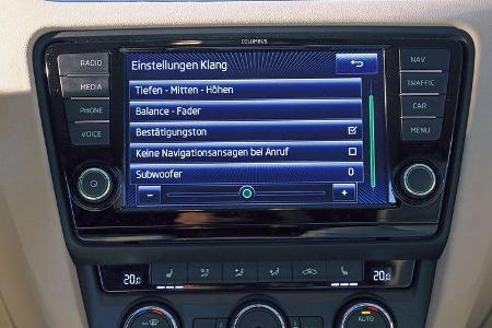 Skoda Octavia, Navi, Monitor