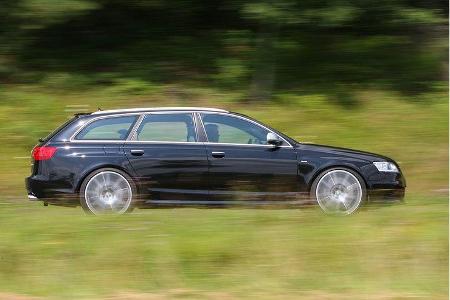 In Anbetracht des Leistungsgewichts von 3,0 kg/PS sind Sorgen über die Längsdynamik unangebracht.