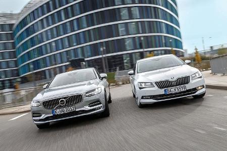Skoda Superb 2.0 TSI 4x4, Volvo S90 T5 Front