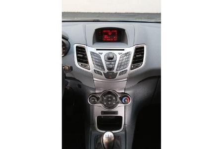 Ford Fiesta 1.4, Cockpit