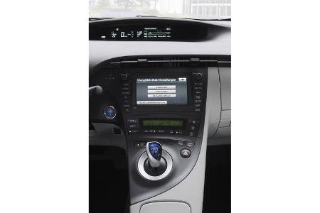 Toyota Prius Plugin, Mittelkonsole, Navigationssystem