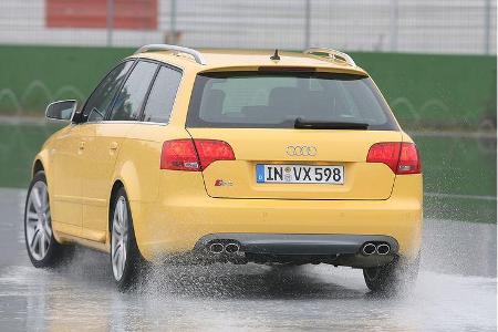 Der S4 B7 war in allen Karosserievarianten - Limousine, Kombi und Cabrio - zu haben.